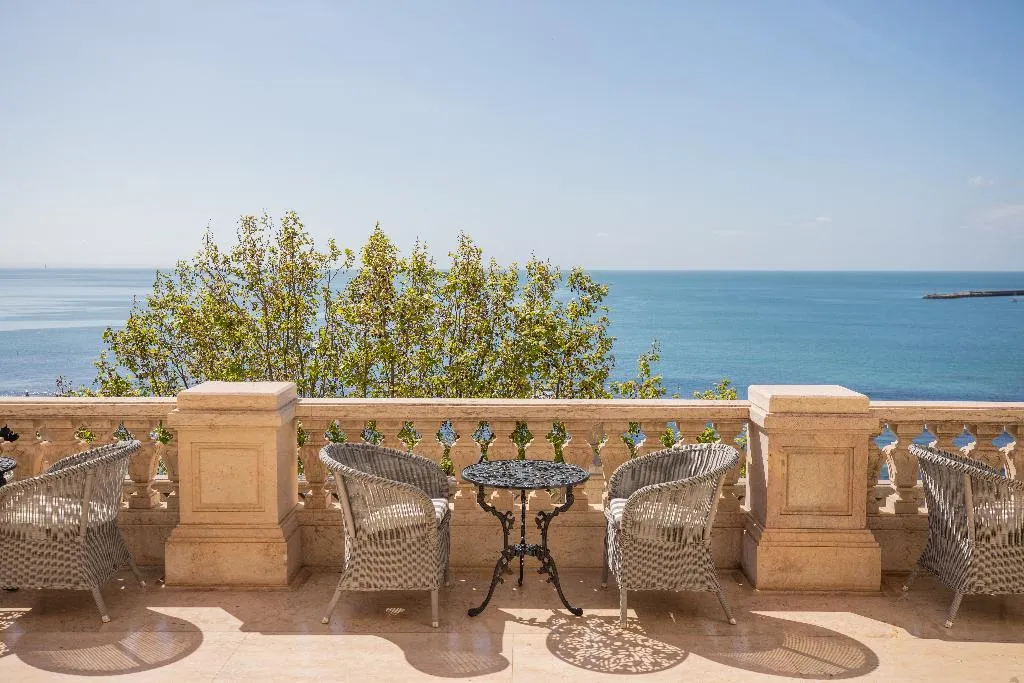 Terrace, Estoril Vintage Hotel, Lisbon