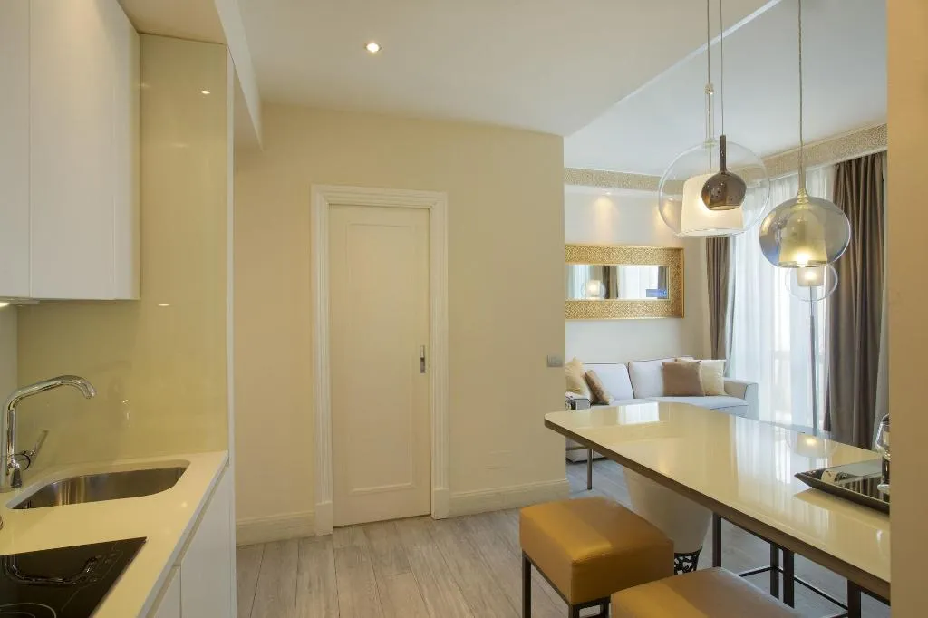 Room, Luxury Suite Milano Duomo, Milan