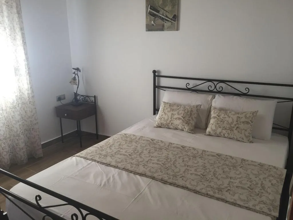 Room, Anastasia Studios, Rhodes