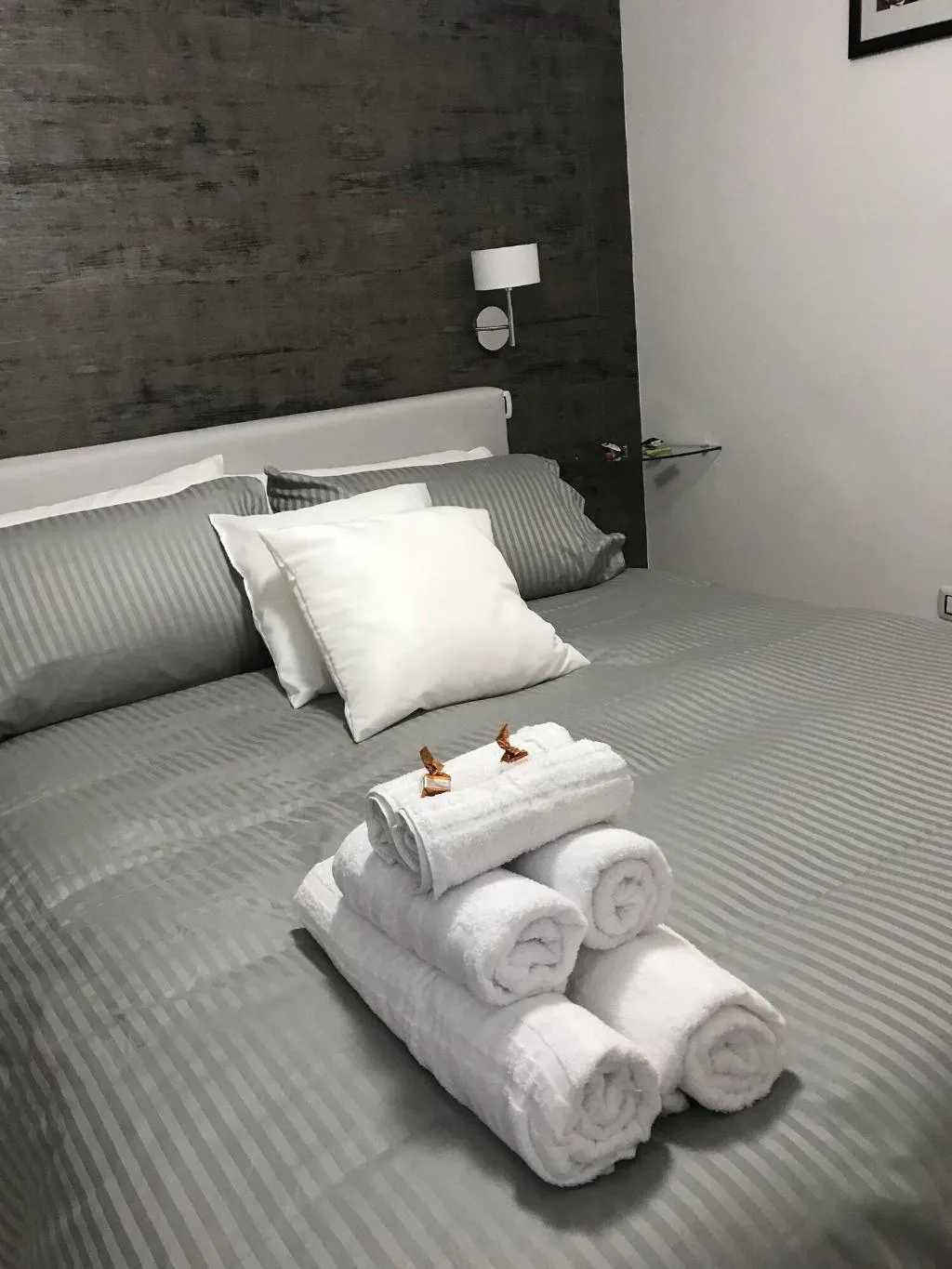 Room, Terrazza Aragon, Naples