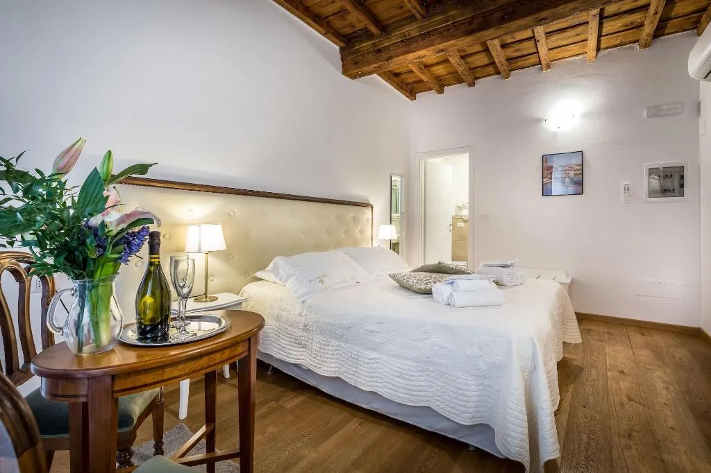 Room, B&B La Stella D'Oro, Florence