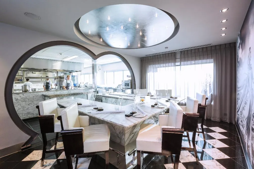 Restaurant, Hotel Okura Amsterdam, Amsterdam