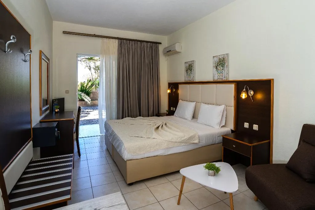 APARTMENT SUPERIOR Room, George Beach Studios, Rhodes