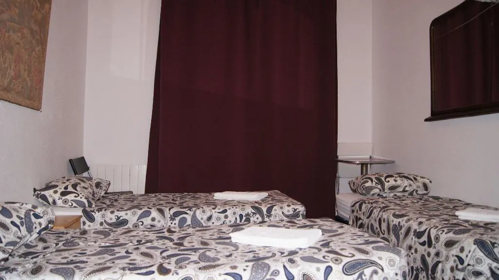 Room, Arosa, Barcelona