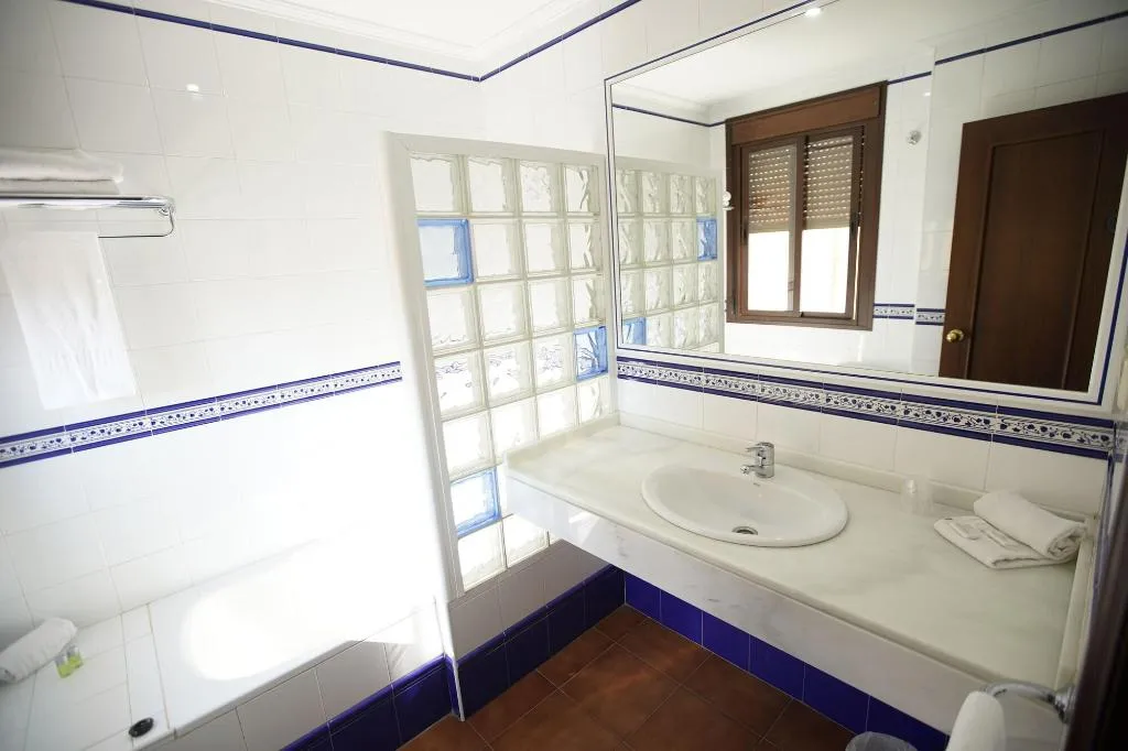 Room, Hotel Villa María, Seville
