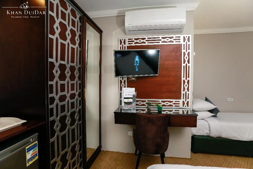 QUADRUPLE FOUR BEDROOMS ONE BATHROOM Room, Khan Duidar Inn - Pyramids View Rooftop, Cairo