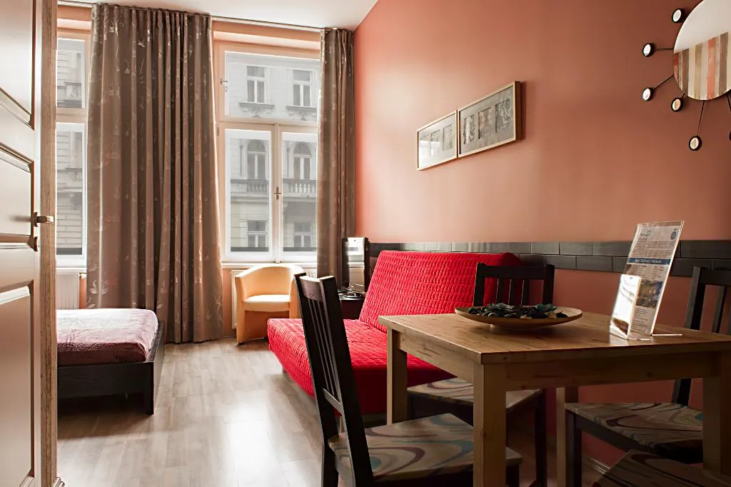 APARTMENT STANDARD Room, Royal Court Legerova, Prague