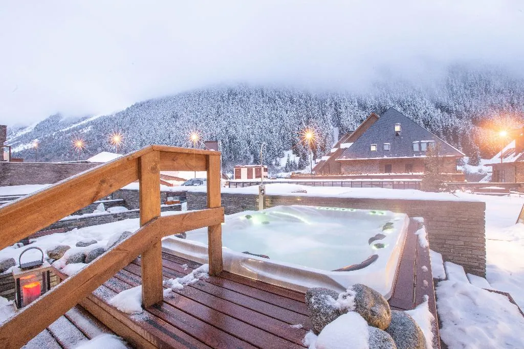 General view, MIM BAQUEIRA Member of Melia Collection, Costa Brava