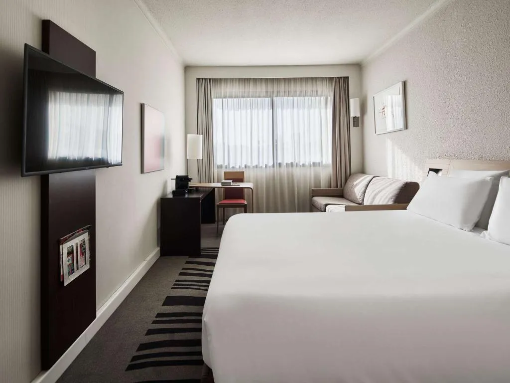 FAMILY ROOM EXECUTIVE Room, Novotel Athenes, Athens