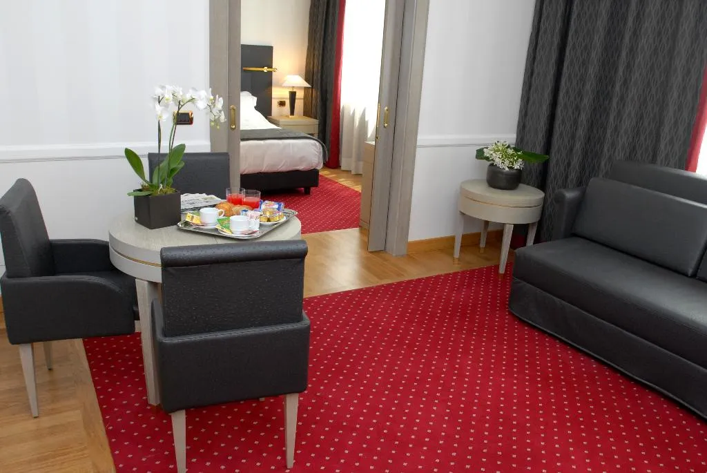 SUITE SUPERIOR Room, Grand Hotel Duca Di Mantova, Milan