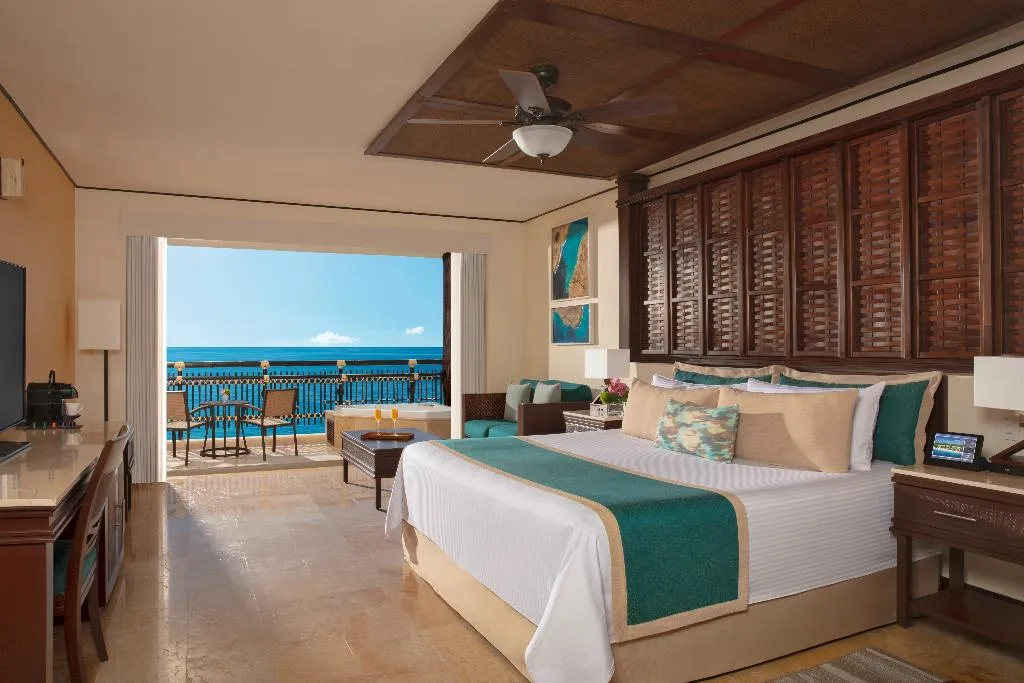SUITE HONEYMOON Room, Dreams Riviera Cancun Resort and Spa, Cancun Area