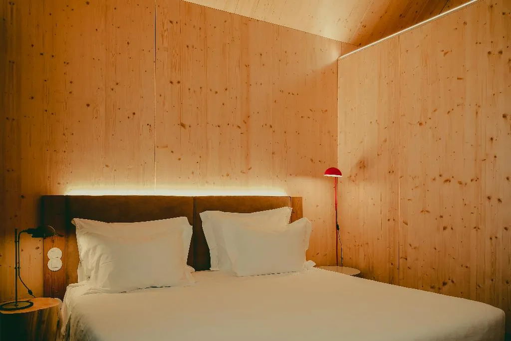 BUNGALOW STANDARD Room, Feel Viana, Porto