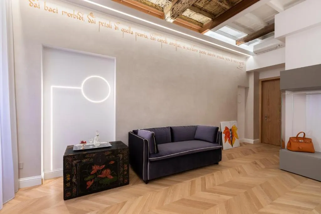 SUITE CAPACITY 3 Room, Poesis Experience Hotel, Rome