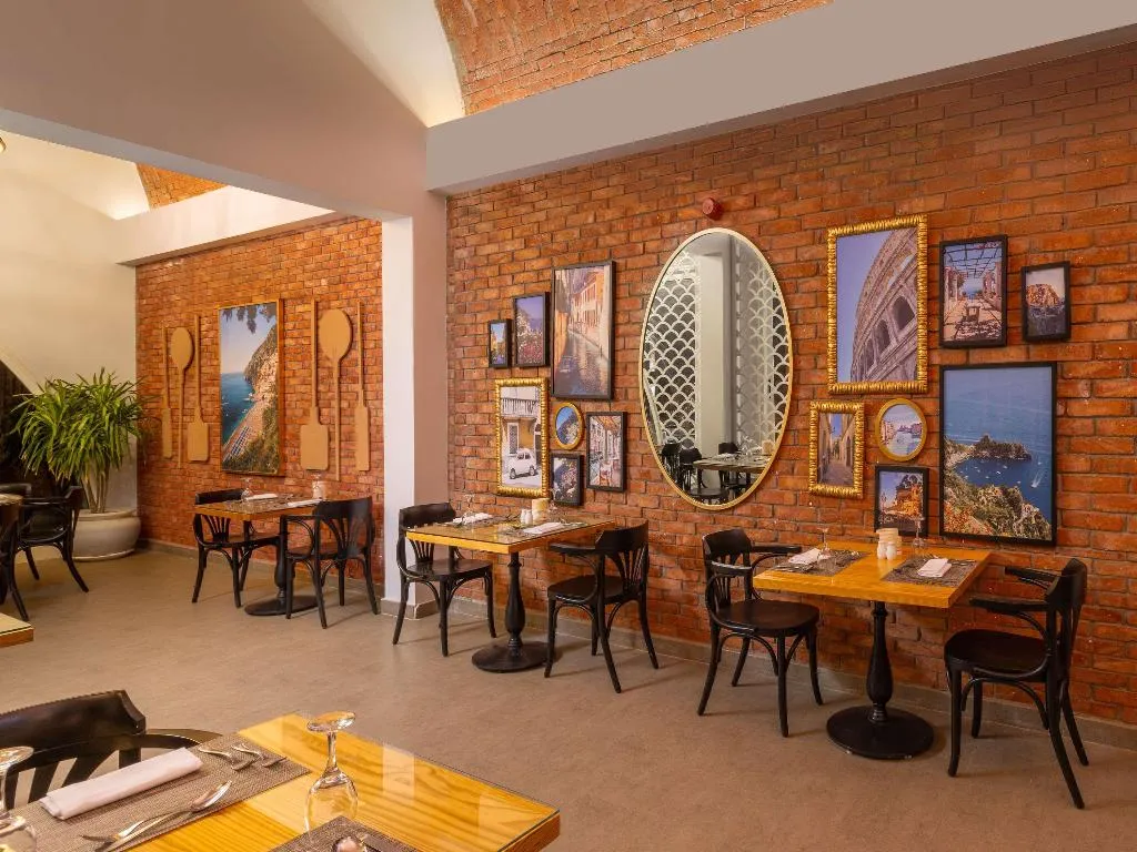 Restaurant, Novotel Marsa Alam Beach Resort, Red Sea Riviera