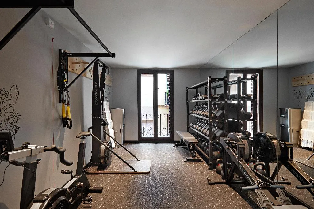 Sports and Entertainment, Kimpton Vividora Hotel, Barcelona