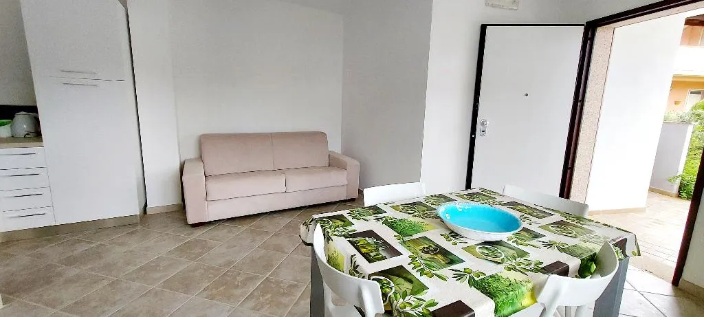APARTMENT STANDARD Room, Appartamenti Castelsardo E Lu Bagnu, Cagliari