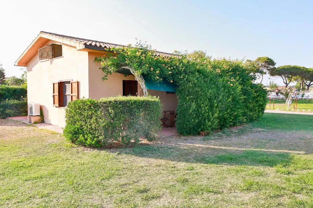 APARTMENT CAPACITY 4 ONE BEDROOM Room, Gitavillage California, Rome