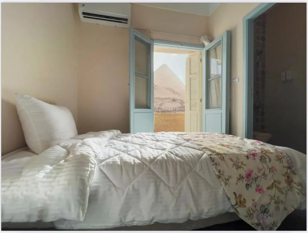 Double or Twin WITH VIEWS Room, Villa Khufu Pyramids Hotel, Cairo