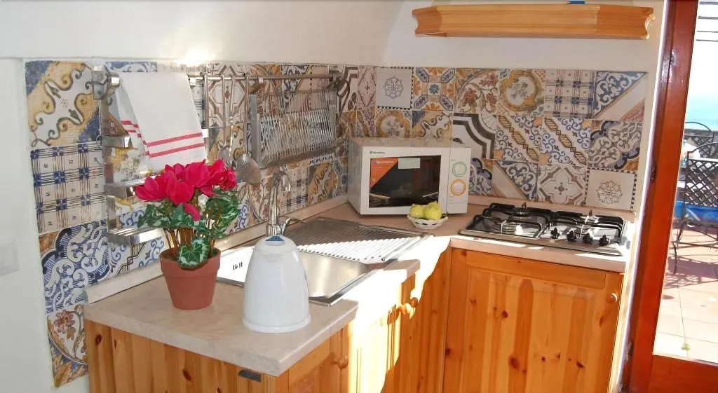 Room, Marina del Cantone Chalet, Naples