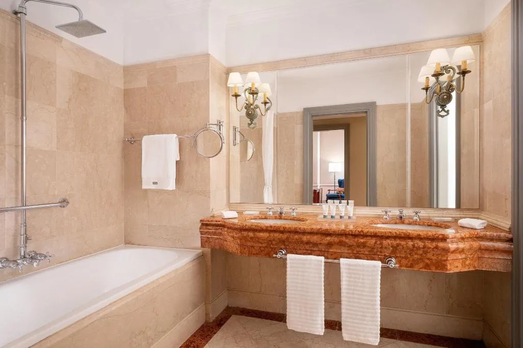 DOUBLE DELUXE KING BED Room, The Westin Excelsior, Florence
