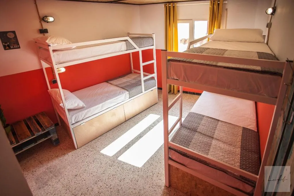Room, Neptuno Hostal, Costa Brava