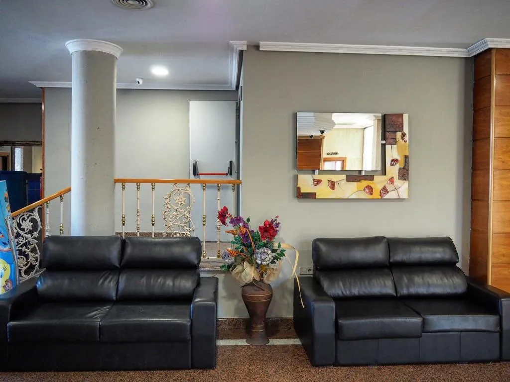 Lobby, Hotel Humanes, Madrid