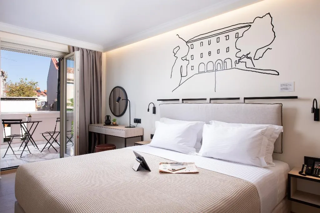Double or Twin DELUXE WITH BALCONY Room, Epoch House & The Orange Shop Adults Only, Kalamata