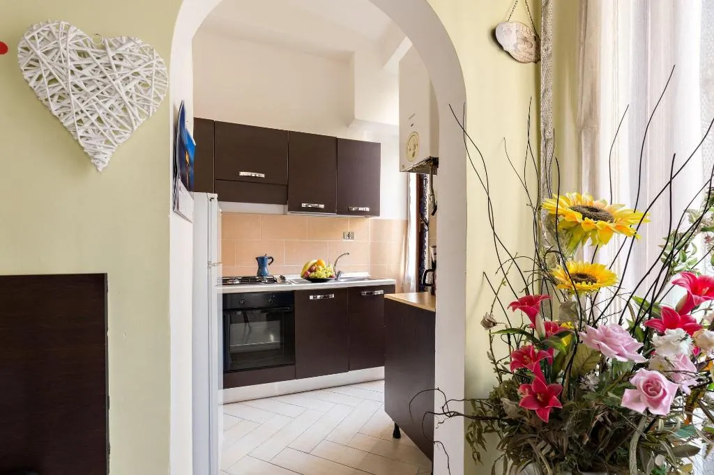 Room, Do Domus, Naples