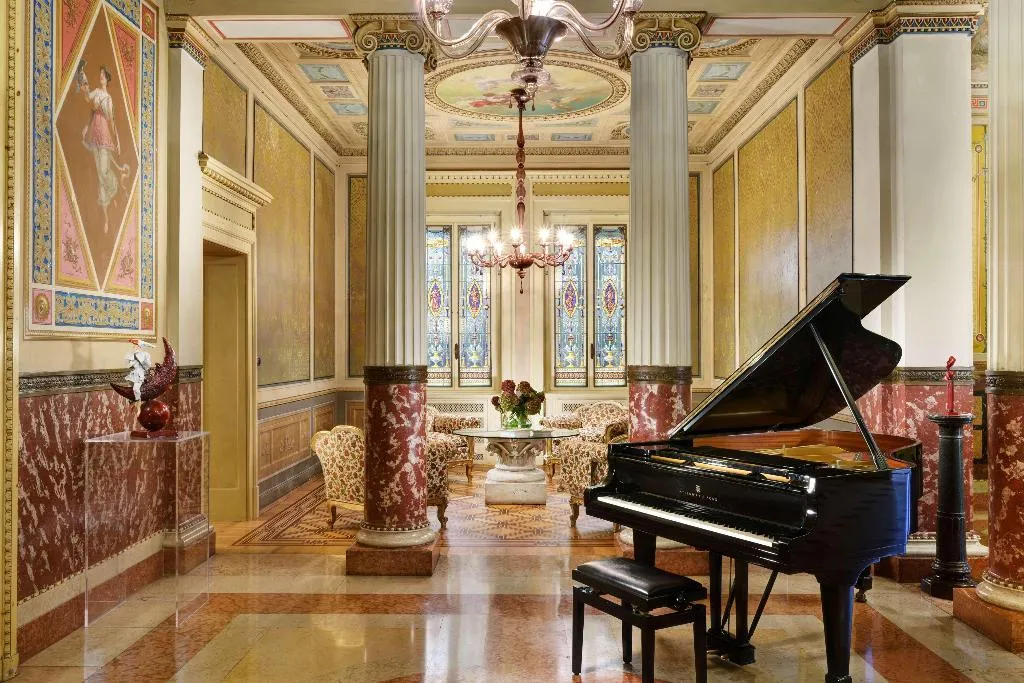 Conferences, Villa Cortine Palace Hotel, Milan