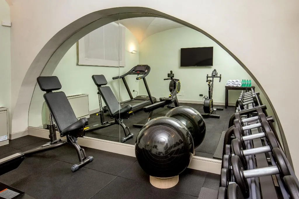 Sports and Entertainment, Monti Palace Hotel, Rome