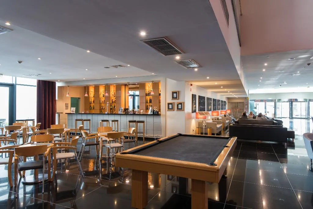 Bar, Vila Gale Opera, Lisbon