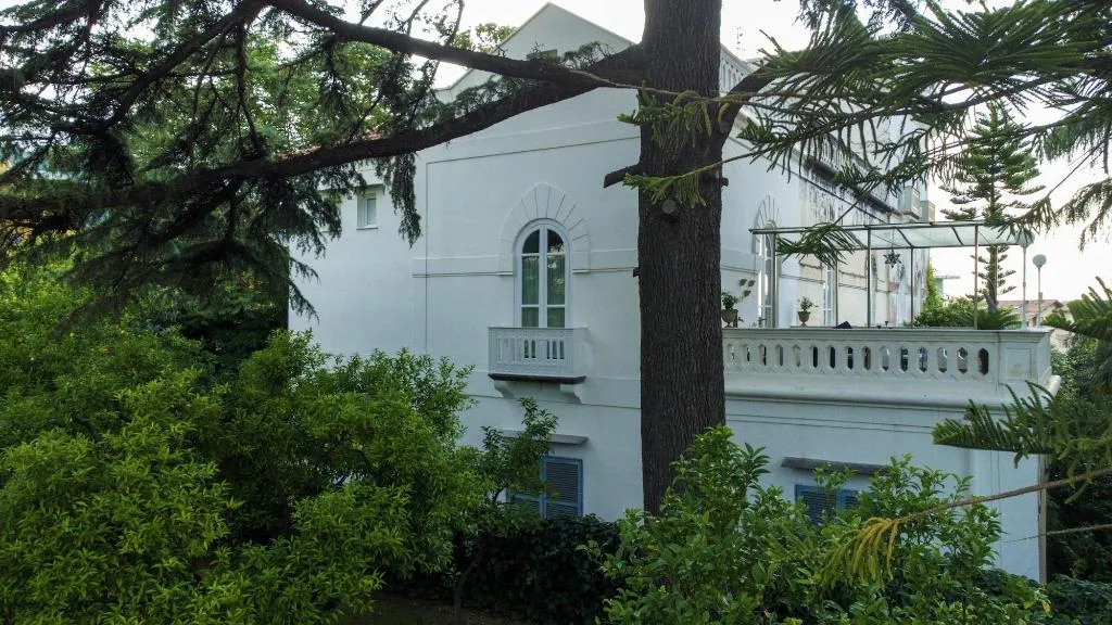 General view, Villa Manning Relais, Naples