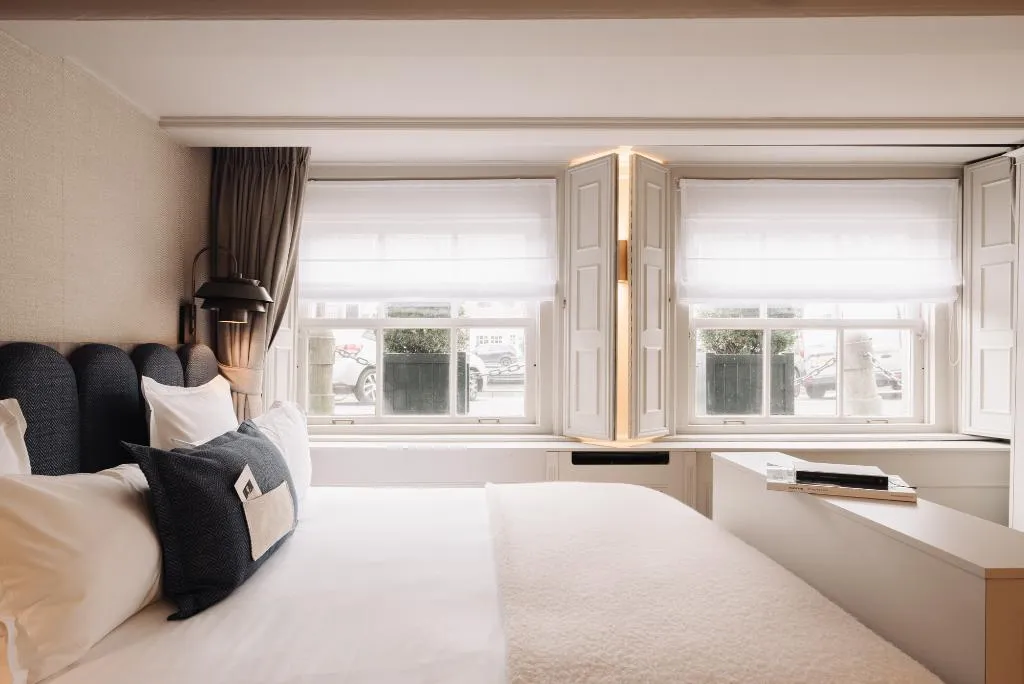 Room WITH VIEWS Room, 717 Hotel, Amsterdam