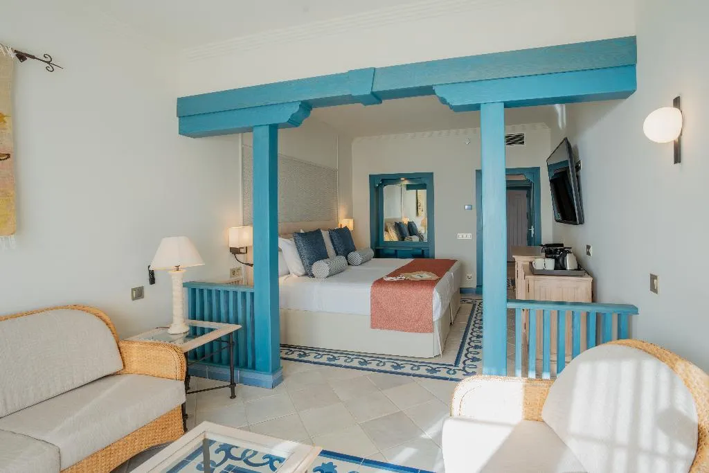 DOUBLE SINGLE USE CLUB Room, Hotel LIVVO Volcan Lanzarote, Lanzarote