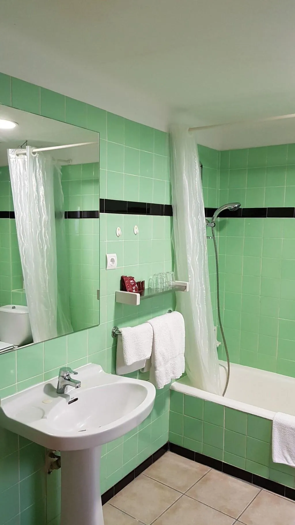 Room, Hostal Residencia Catalina, Costa Brava