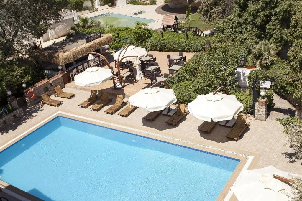 Sports and Entertainment, Green Peace, Dalaman