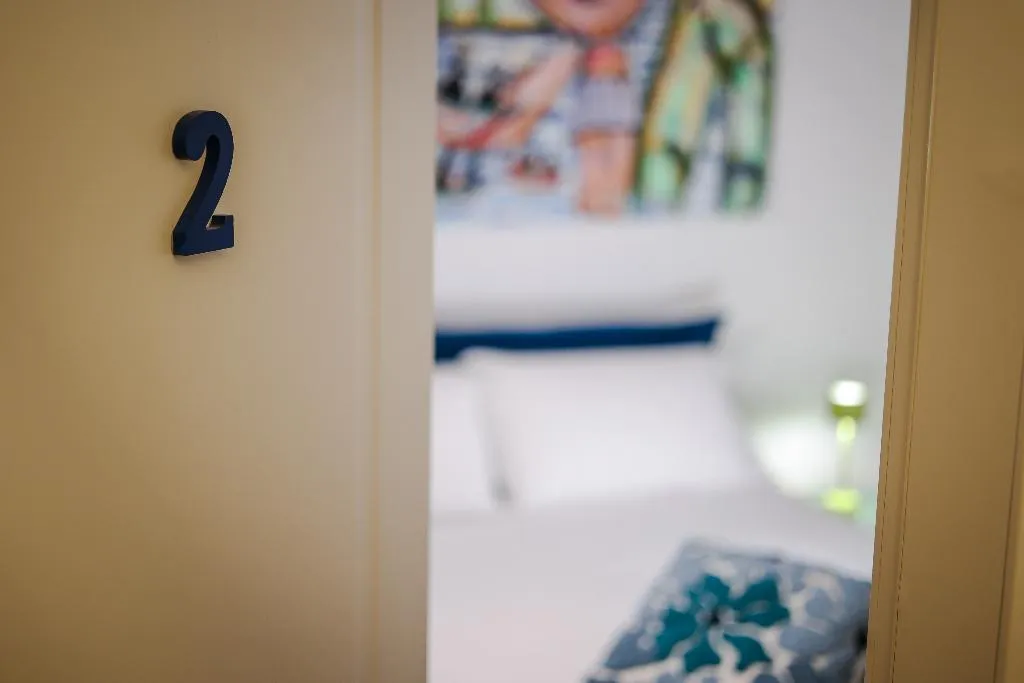Room, Dimora Megaride, Naples
