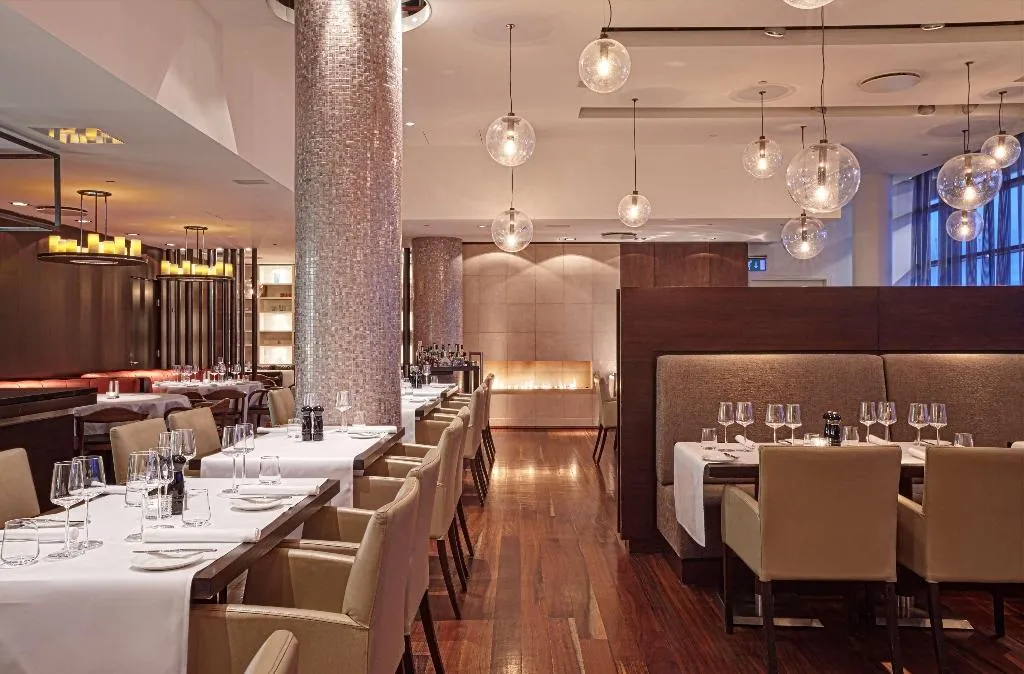 Restaurant, Hilton Reykjavik Nordica, Reykjavik