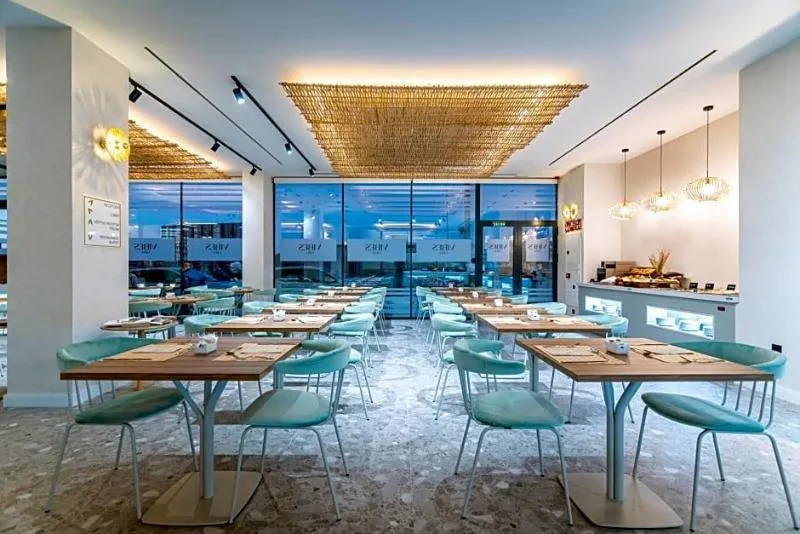 Restaurant, Hotel Malaga Vibes, Costa Del Sol