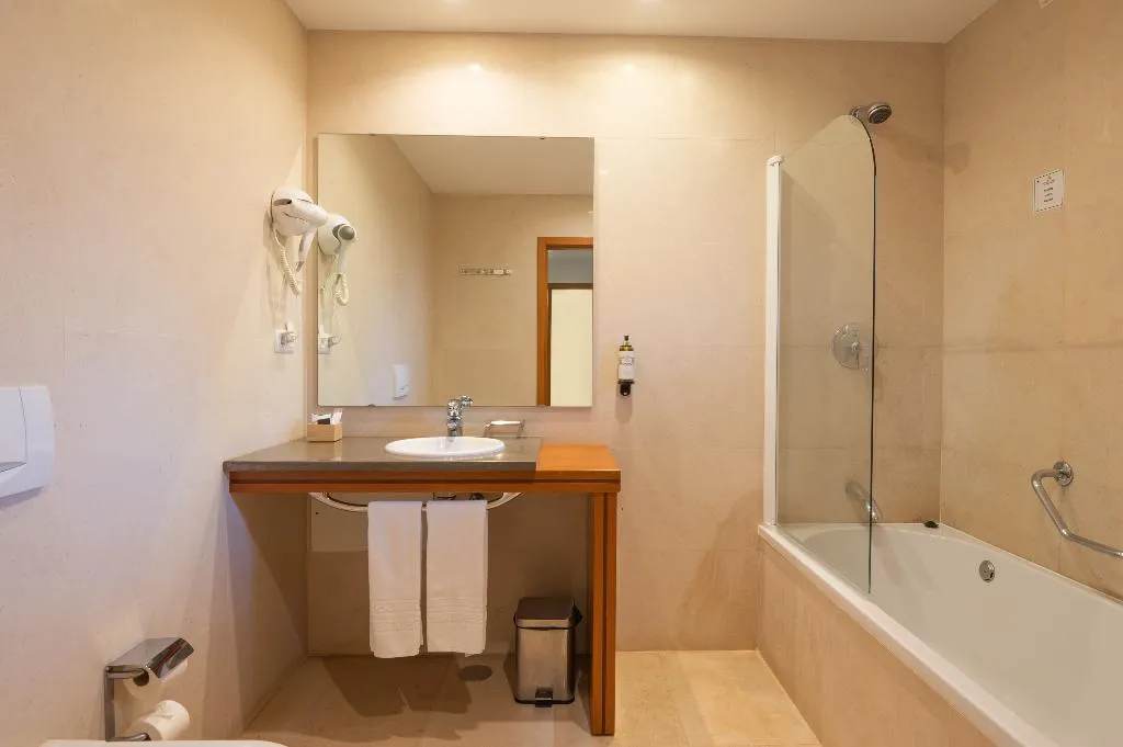 STUDIO SEA VIEW WITH BALCONY Room, Vila Luz, Algarve