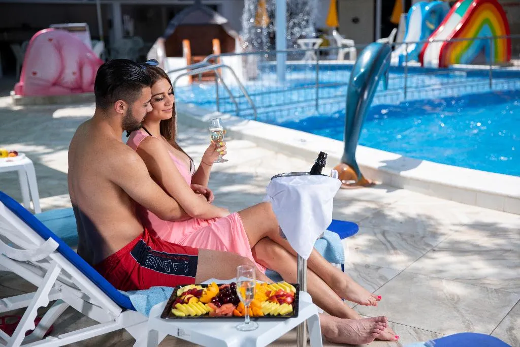 Terrace, Prestige Deluxe Hotel Aquapark Club, Varna