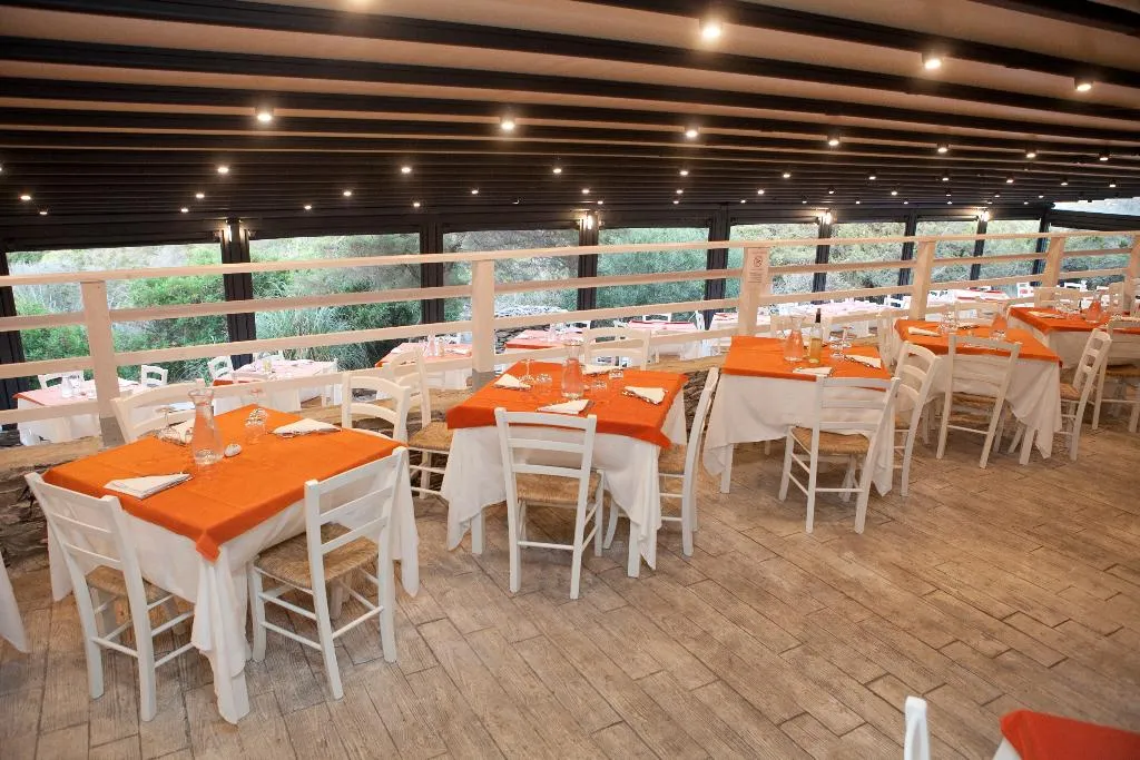 Sports and Entertainment, Club Esse Sporting, Alghero