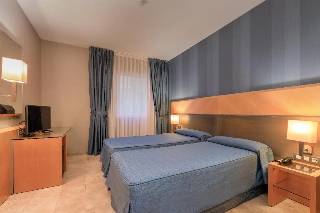 DOUBLE SINGLE USE WITH BALCONY Room, Del Mar, Barcelona