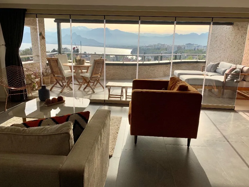 APARTMENT DELUXE OCEAN FRONT WITH TERRACE Room, Arkk Homes, Antalya
