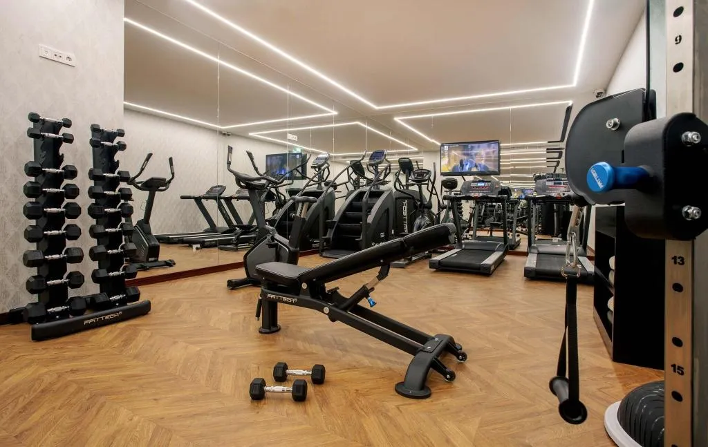 Sports and Entertainment, Wine & Books Porto Hotel, Porto