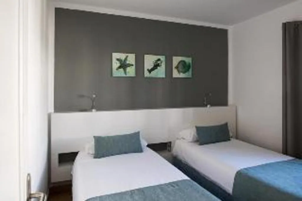 SUITE CAPACITY 4 Room, Hyde Park Lane, Lanzarote