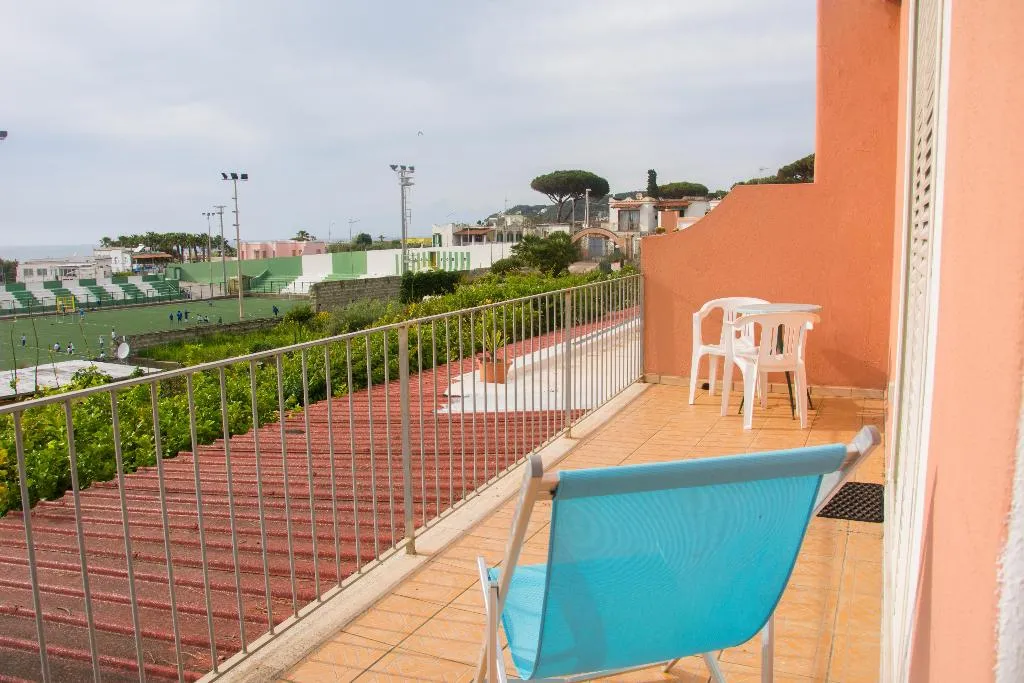 Room DELUXE SEA VIEW WITH BALCONY Room, Hotel Villa Mena, Naples