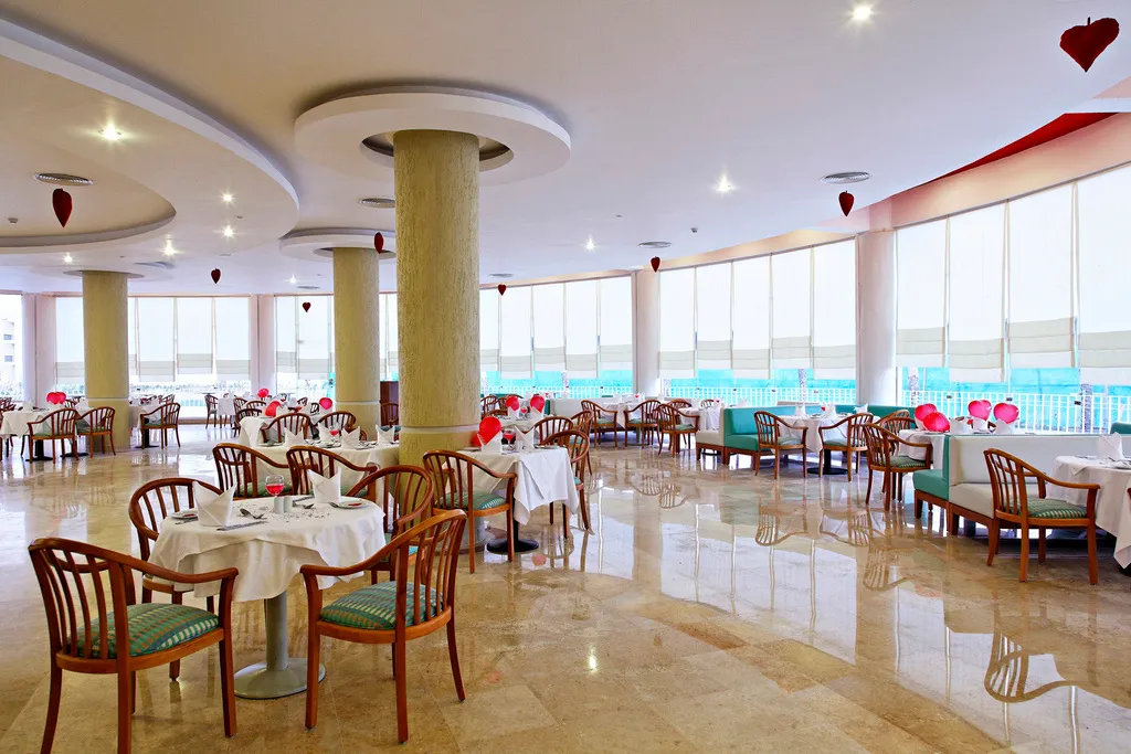 Restaurant, The Three Corners Sunny Beach Resort, Red Sea Riviera