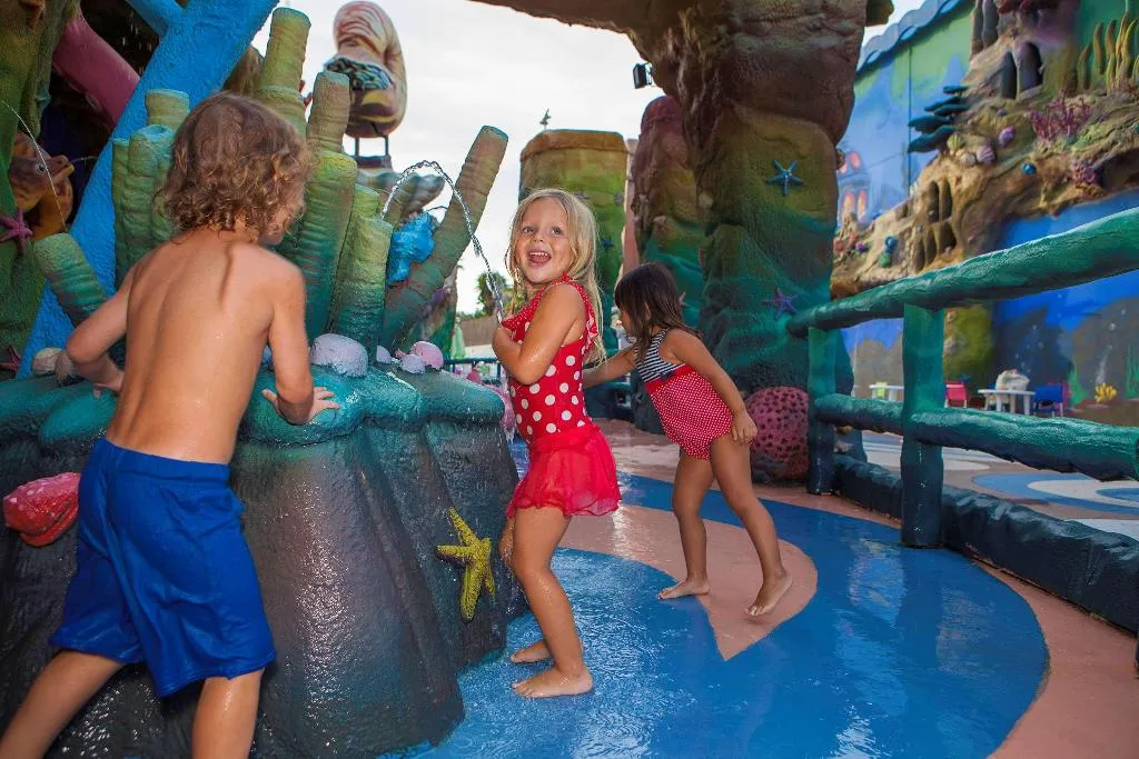 Sports and Entertainment, Sol Katmandu Park & Resort, Majorca