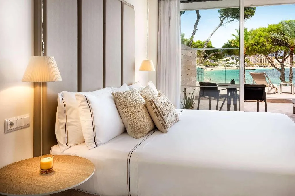 SUITE STANDARD Room, Melia Calvia Beach, Majorca